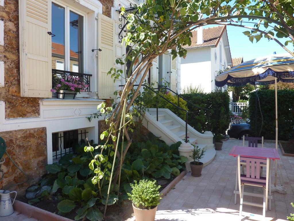 르페뢰쉬르마른 Maison Romantique B&B 외부 사진